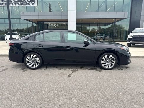 Used 2024 Subaru Legacy Limited AWD/4WD image 2