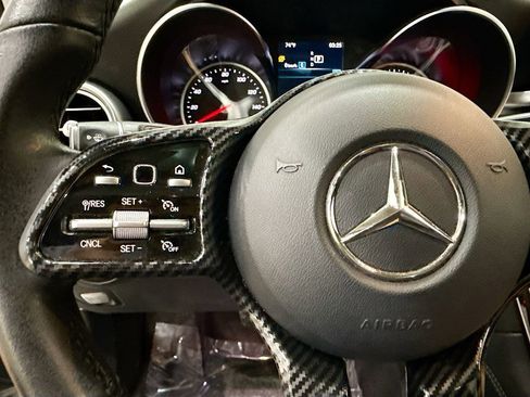 Used 2021 Mercedes-Benz GLC 300 GLC 300 image 27