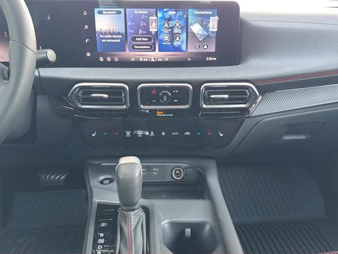 New 2026 Nissan Sentra SR FWD image 8