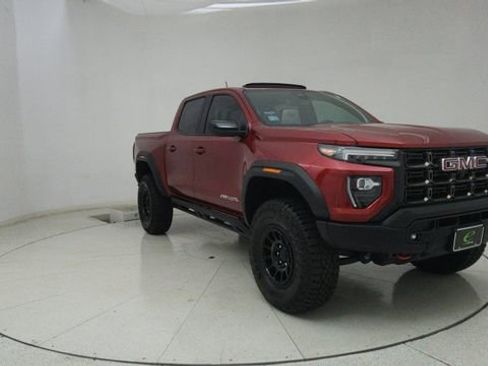 Used 2024 GMC Canyon AT4X w/ AT4X AEV Edition image 2