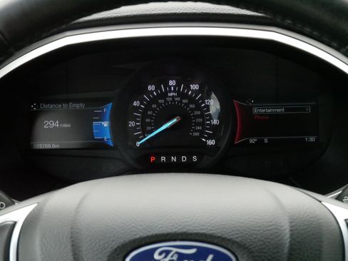Used 2018 Ford Edge SEL w/ Equipment Group 201A AWD/4WD image 21