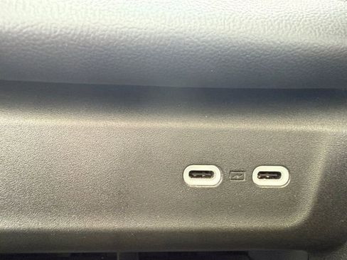 Used 2025 Dodge Charger R/T w/ Sun & Sound Package image 6