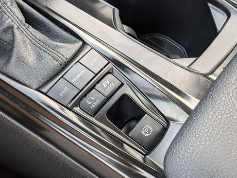 Used 2025 Toyota Camry LE FWD image 26