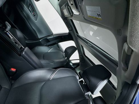 Used 2025 Toyota Prius XLE image 16