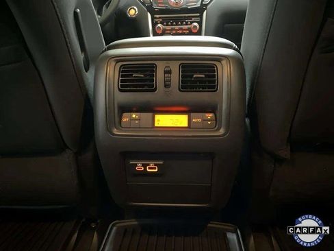 Used 2019 Nissan Pathfinder SV image 73