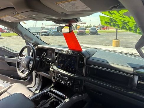 Used 2024 Ford F250 Lariat AWD/4WD image 40