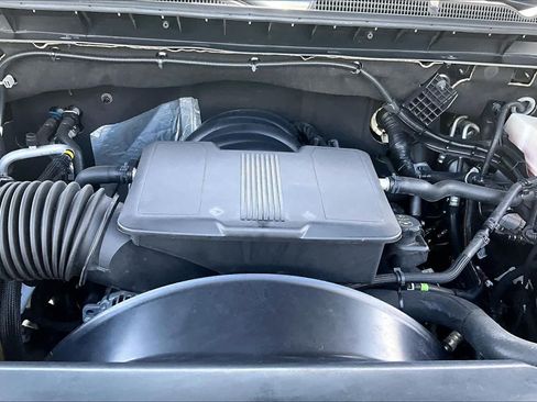 Used 2025 GMC Sierra 2500 AT4 w/ Technology Package AWD/4WD image 30