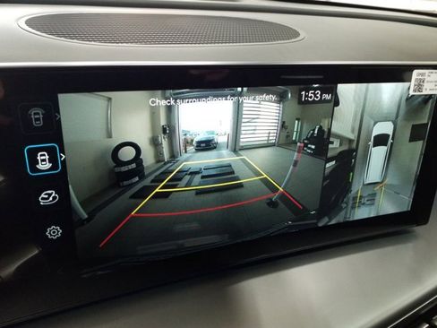 Certified 2026 Hyundai Ioniq 9 Limited image 9