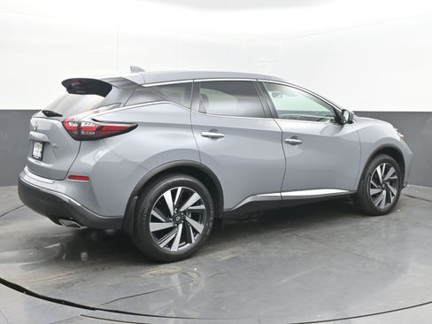 Used 2024 Nissan Murano SL image 9