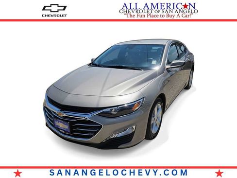 Used 2024 Chevrolet Malibu LT FWD image 1
