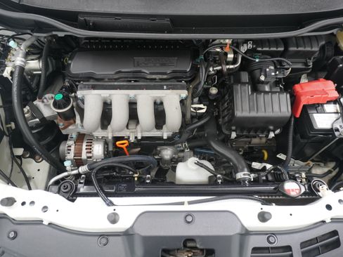 Used 2013 Honda Fit Sport image 22