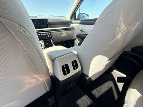 Certified 2025 Hyundai Tucson SEL image 20