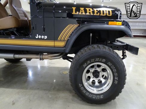 Used 1986 Jeep CJ 7 image 13