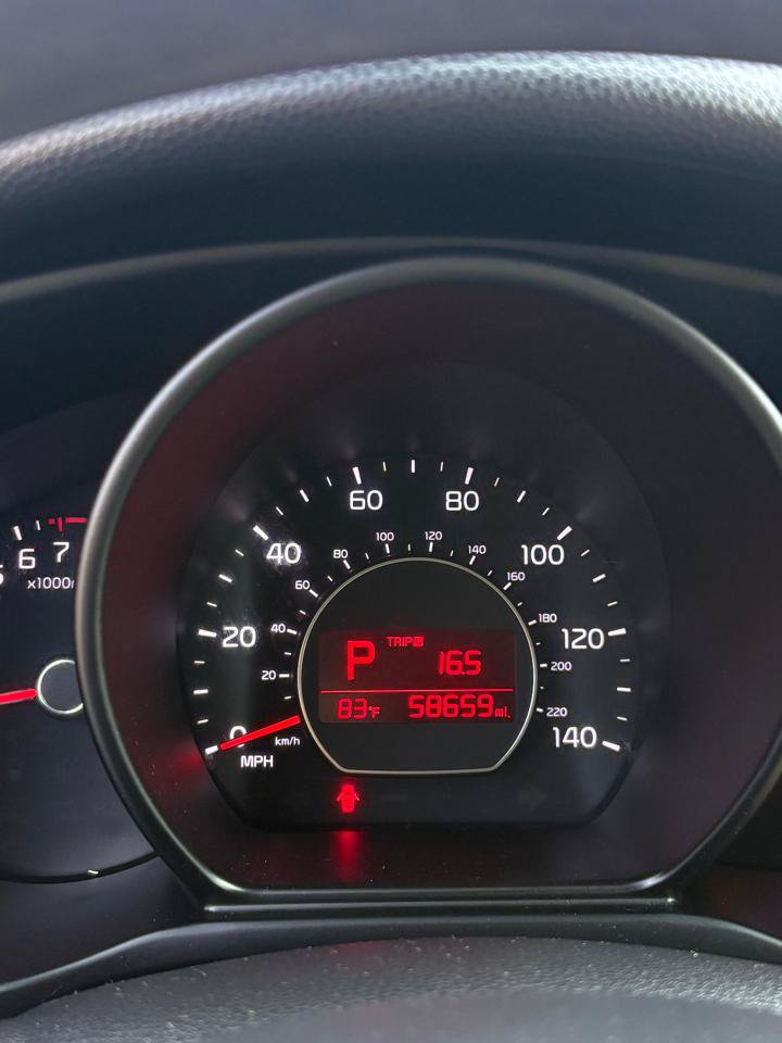 Used 2016 Kia Soul FWD image 19