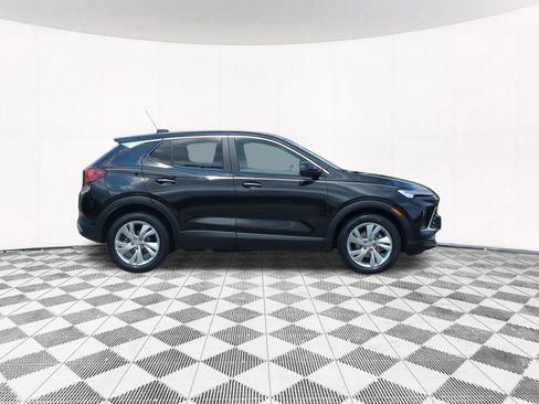 Used 2024 Buick Encore GX Preferred w/ Comfort Package image 6