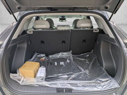 New 2026 Hyundai Kona SEL Premium FWD image 18