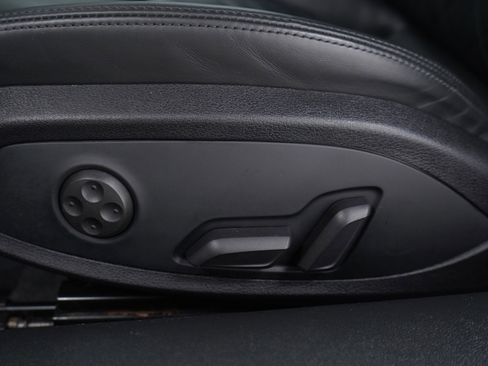 Used 2016 Audi TT 2.0T w/ Technology Package image 17