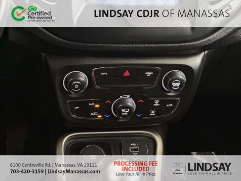 Certified 2020 Jeep Compass Latitude AWD/4WD image 26