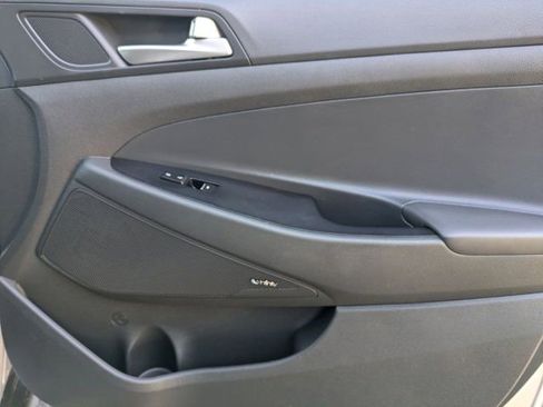 Used 2019 Hyundai Tucson Ultimate w/ Cargo Package image 31