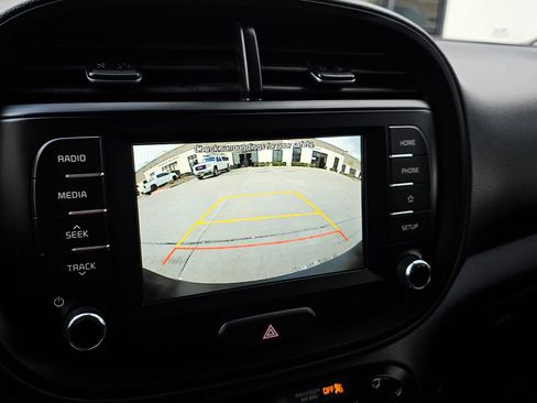 Used 2021 Kia Soul X-Line image 32