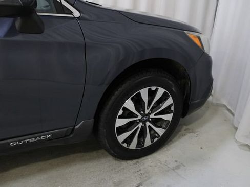 Used 2016 Subaru Outback 2.5i Limited AWD/4WD image 39