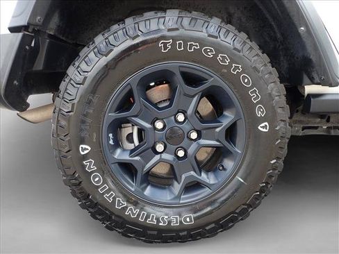Used 2023 Jeep Wrangler Unlimited w/ Cold Weather Group AWD/4WD image 7