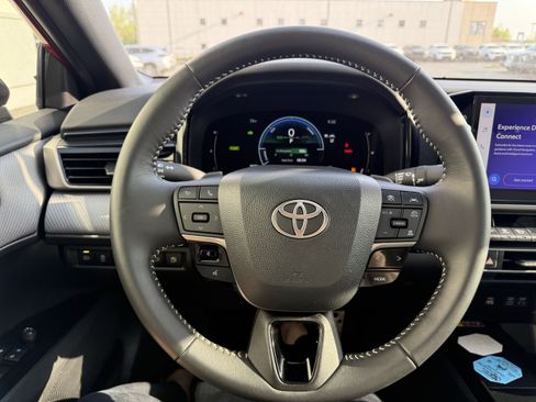 Certified 2025 Toyota Camry SE w/ Multimedia Upgrade Package FWD image 7