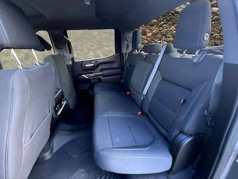 Used 2021 Chevrolet Silverado 1500 LT Trail Boss w/ Bed Protection Package image 23