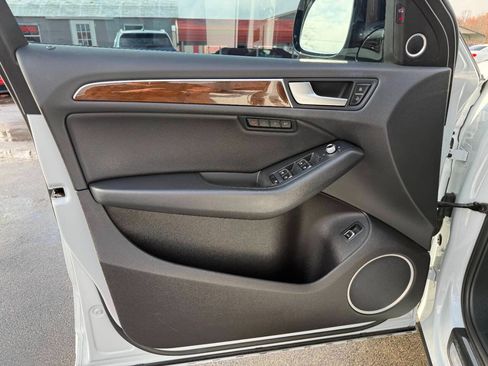 Used 2017 Audi Q5 3.0T Premium Plus w/ Technology Package image 29