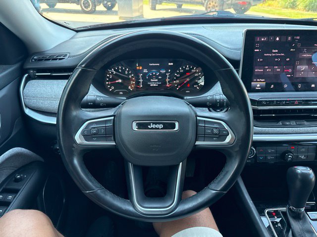 Used 2022 Jeep Compass Latitude AWD/4WD image 14