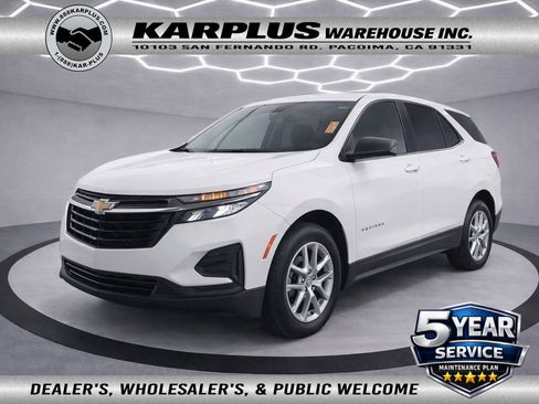 Used 2022 Chevrolet Equinox LS image 1