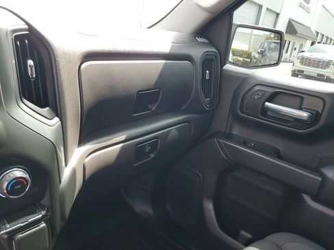 Used 2025 Chevrolet Silverado 1500 Custom w/ Turbomax Blackout Package RWD image 27