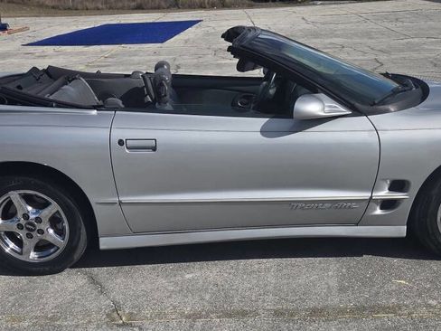 Used 1998 Pontiac Firebird Trans Am image 2