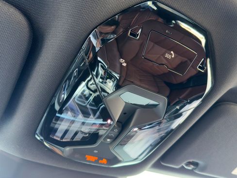 Used 2023 BMW 760i xDrive image 44