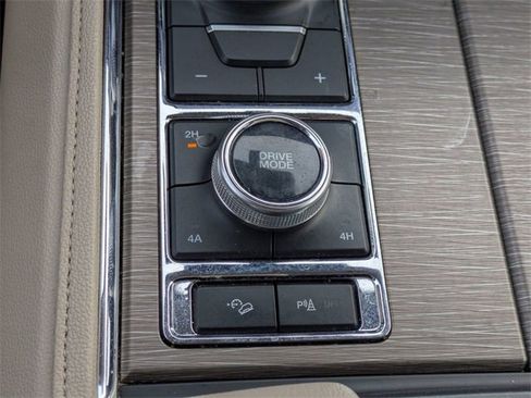Used 2024 Ford Expedition Max Limited image 38