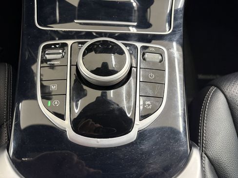 Used 2017 Mercedes-Benz GLC 300 4MATIC image 18