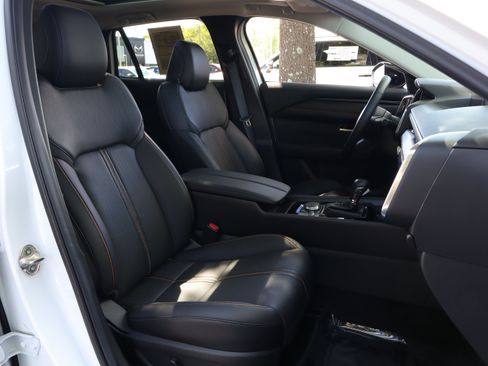 Certified 2025 MAZDA CX-50 AWD 2.5 S w/ Weather Package image 29