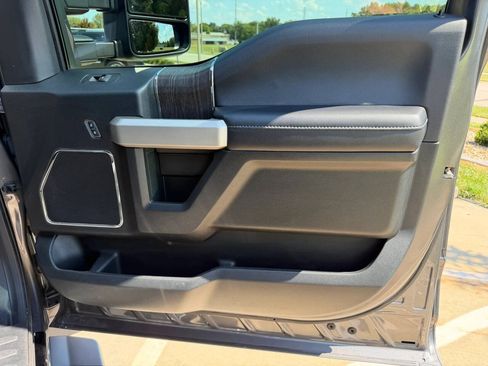 Used 2021 Ford F250 Lariat AWD/4WD image 37