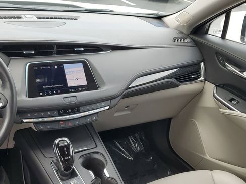 Certified 2023 Cadillac XT4 Premium Luxury image 20