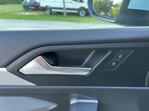 New 2026 Volkswagen Jetta SE image 12