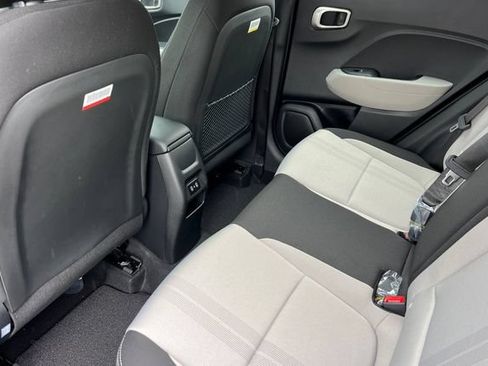 New 2026 Hyundai Venue SEL FWD image 11