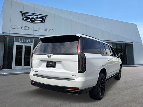 Certified 2023 Cadillac Escalade ESV Sport w/ LPO, ONYX Package AWD/4WD image 4