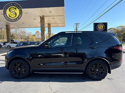 Used 2018 Land Rover Discovery HSE image 3