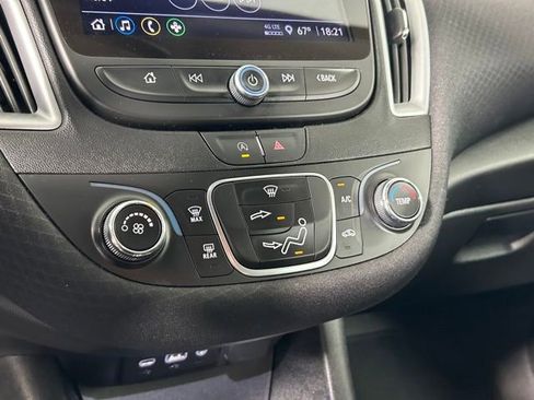 Used 2024 Chevrolet Malibu LS FWD image 23