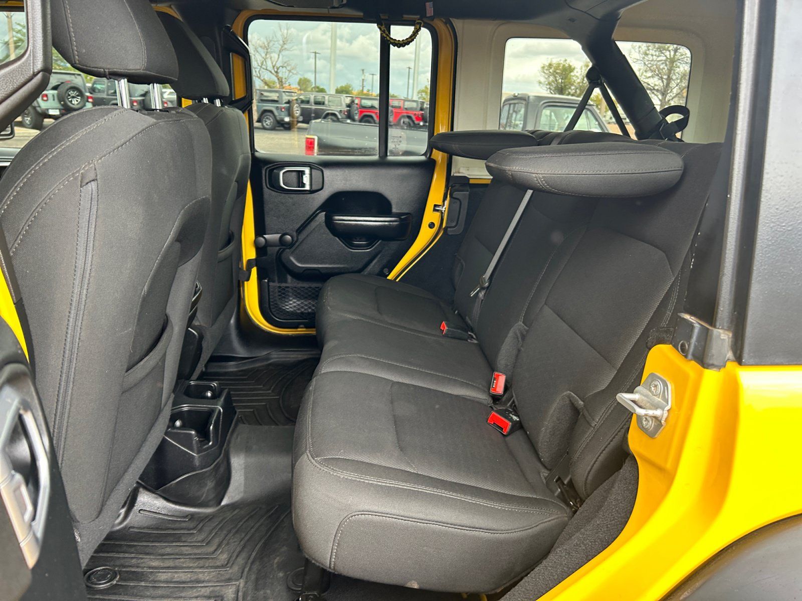 Used 2019 Jeep Wrangler Unlimited Sport AWD/4WD image 17