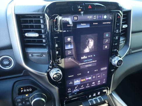New 2026 RAM 1500 Big Horn AWD/4WD image 5