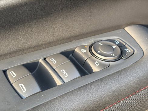 Used 2026 Chevrolet Tahoe RST w/ Comfort Package image 25