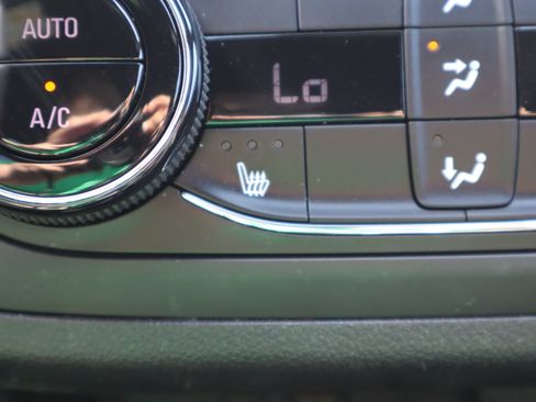 Used 2024 Buick Envista Preferred w/ Convenience I Package FWD image 21