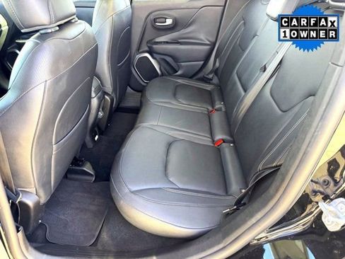 Used 2018 Jeep Renegade Limited w/ UConnect 8.4 Nav Group image 17