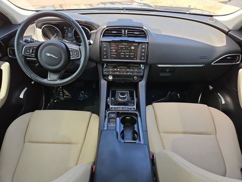 Used 2018 Jaguar F-PACE Premium AWD/4WD image 23